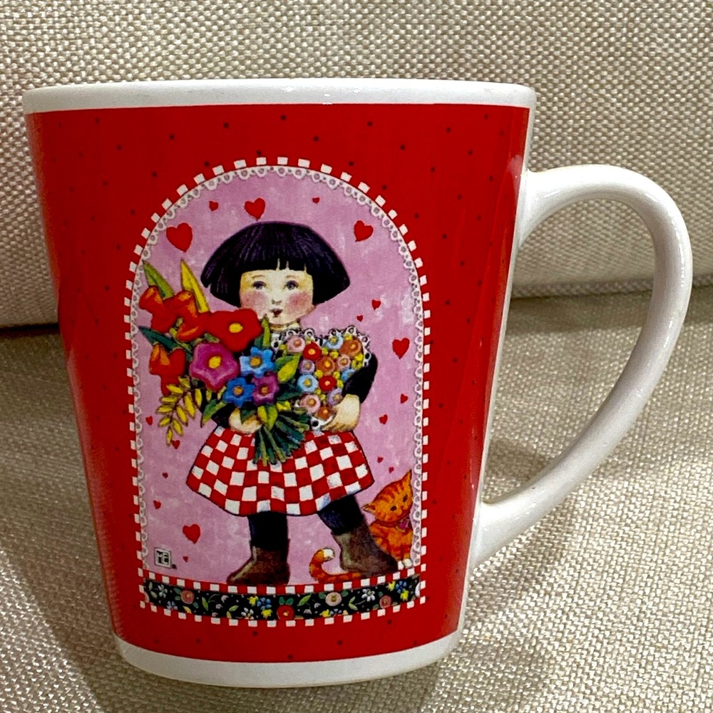 Mary Engelbreit mug ❤️ hearts microwave dishwasher safe girl holding flowers 🌺